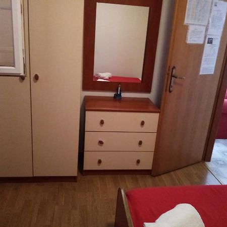 Apartments Vitkovic ツレス エクステリア 写真