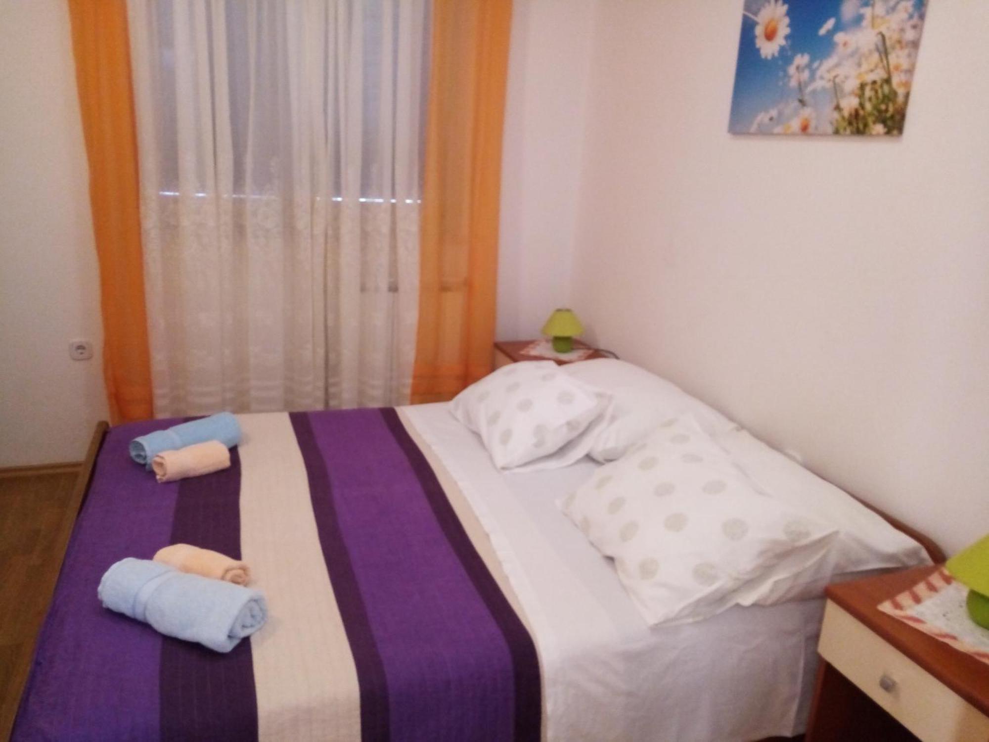 Apartments Vitkovic ツレス エクステリア 写真