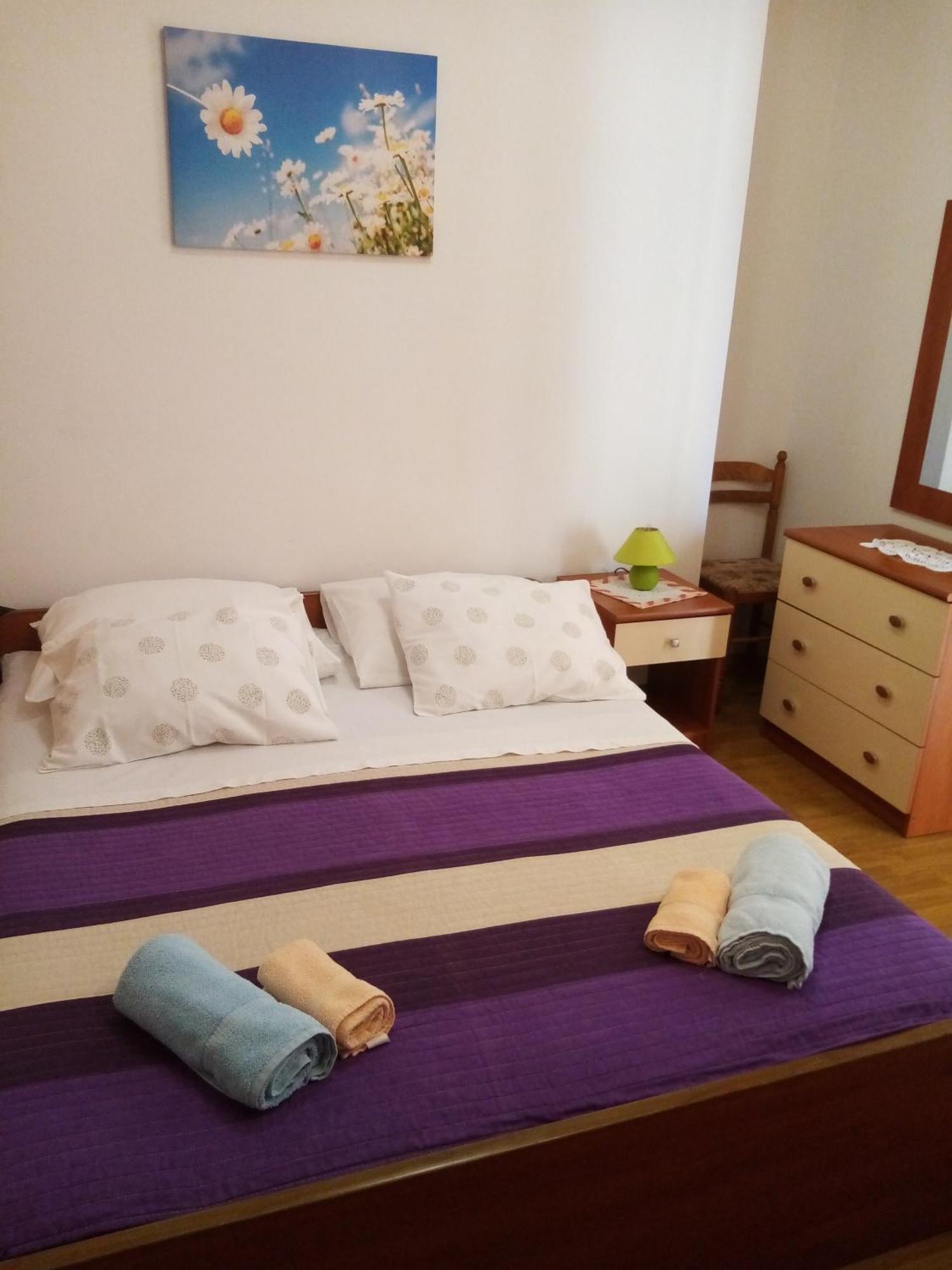 Apartments Vitkovic ツレス エクステリア 写真
